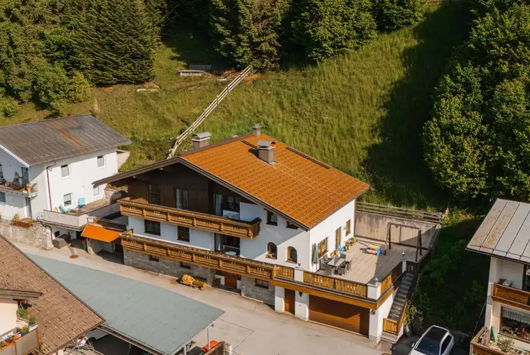 Ideal für Familien &amp; Anleger: Generationenhaus in St. Veit
