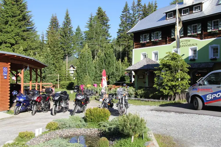 Rustikales 3* Hotel / Alpengasthof mitten in der Natur der Nockberge