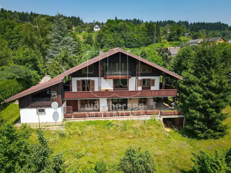 Viel Grundbesitz - ein großzügiges Anwesen im Dornröschenschlaf mit LANDHAUSVILLA