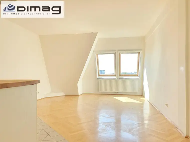Extrem schicke und sehr sonnige Dachterrassenwohnung in hervorragender Lage