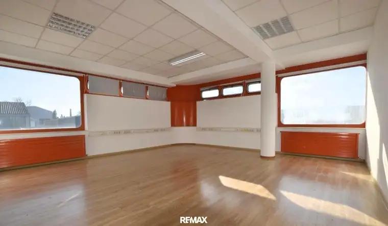 Büros in Himberg bis 100 m² Flächen.