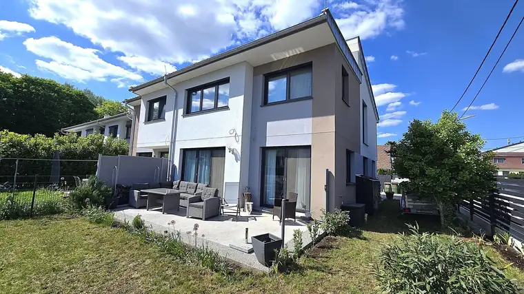 Nataliya Schweda, Ideal Real Immobilien GmbH