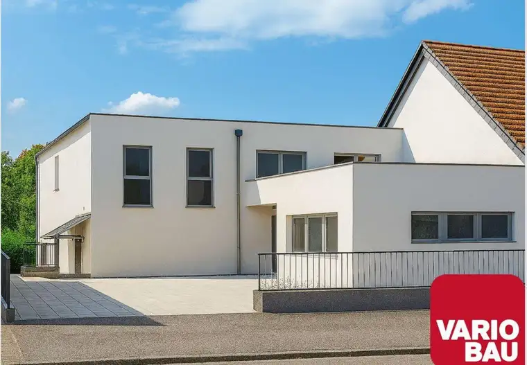 Einmalige Doppelhaushälfte mit Top-Ausstattung auf Eigengrund