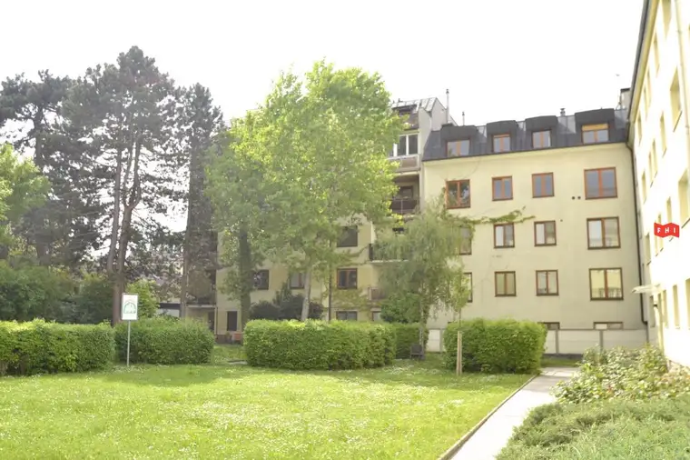 Gepflegte 3 Zimmer Neubauwohnung mit Garagenplatz, Klimaanlage &amp; Grünblick am Fuße des Küniglberges