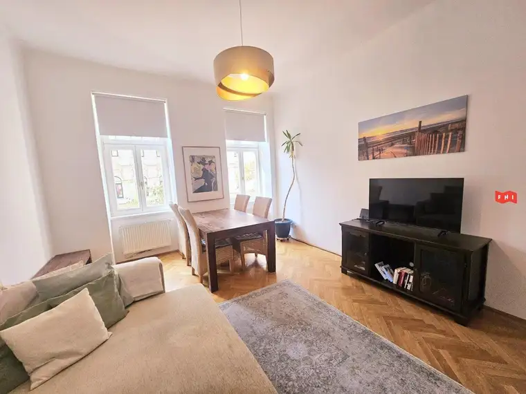 Sonnige Zwei-Zimmerwohnung in Alleestraße bei U3