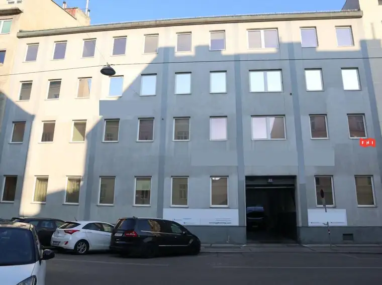 Halle | ca. 7m Raumhöhe
