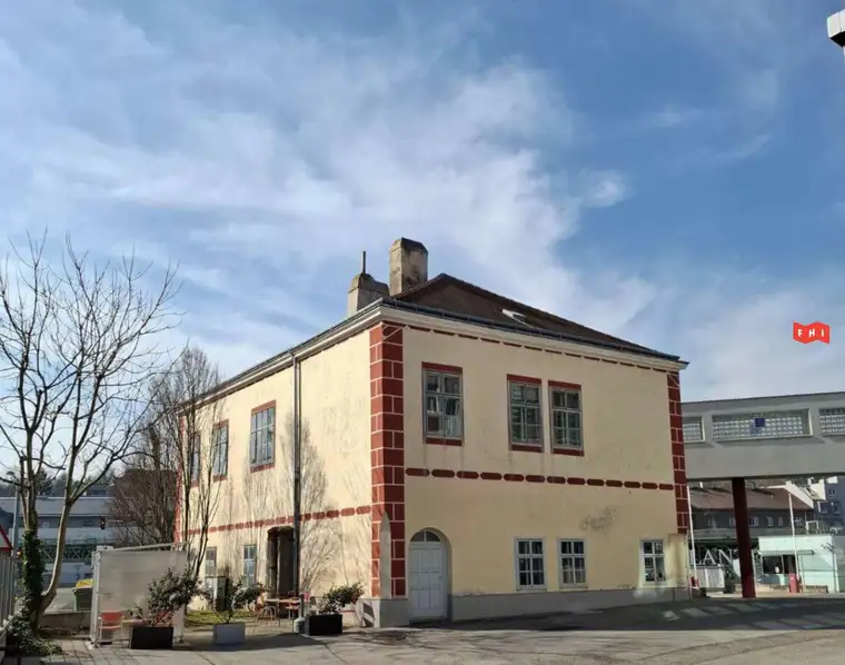 Geräumiges Büro mit ca. 300 m2 in einem historischen Mühlengebäude bei U4 Hütteldorf / Westausfahrt