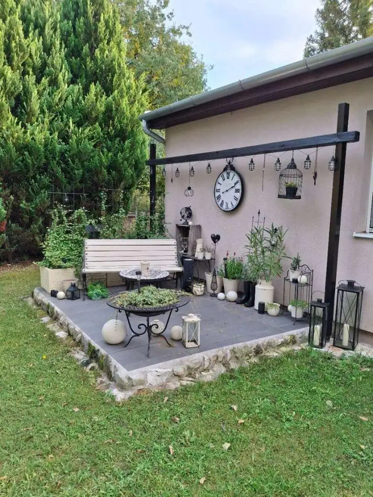 Wenn sie die Ruhe suchen gibt es hier ein kleines Schmuckstück auf Pachtgrund !