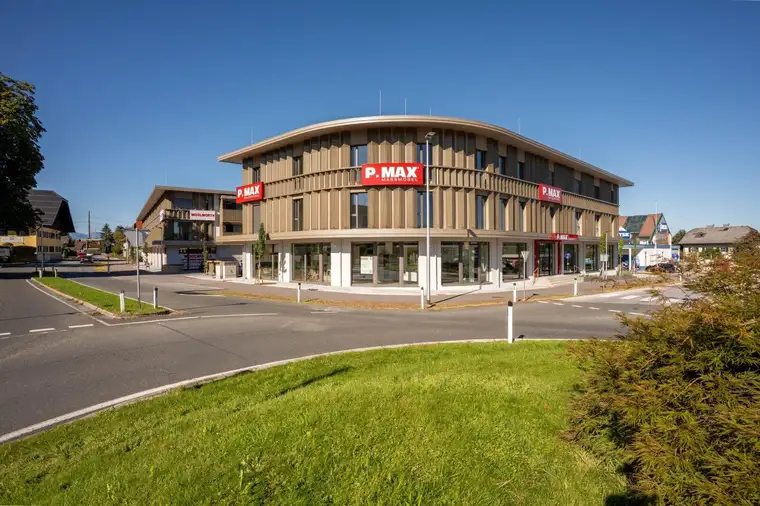 Erstbezug in Eugendorf: Modernes Büro mit ausgezeichneter Verkehrsanbindung