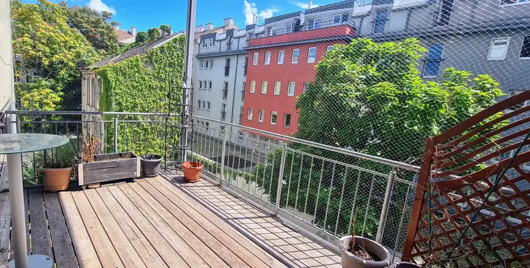 3-Zimmer-Wohnung mit großem Balkon