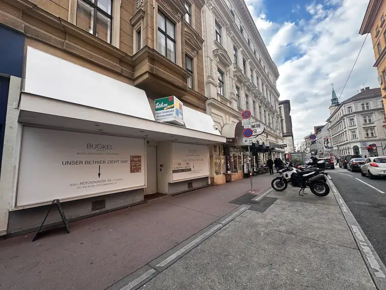 Geschäftslokal mit vielseitigen Nutzungsmöglichkeiten- auch als Praxis - am Elterleinplatz