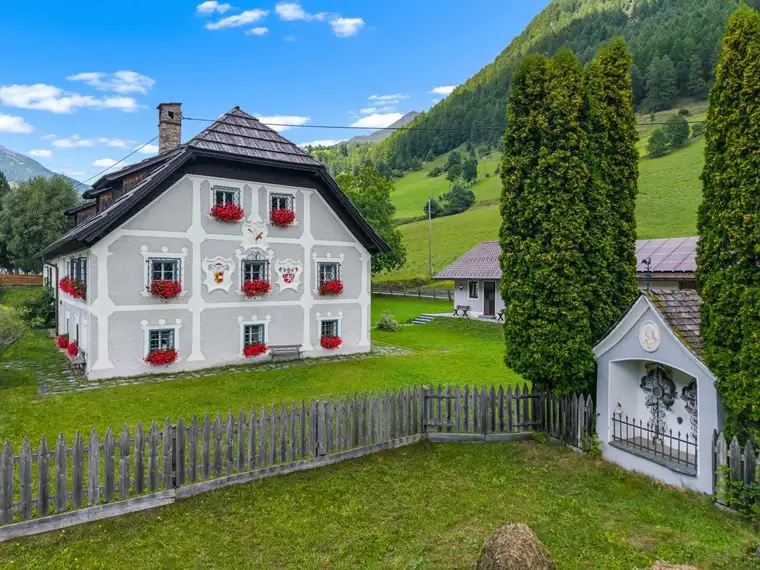 Historisches Herrenhaus am Fuße des Katschberg!