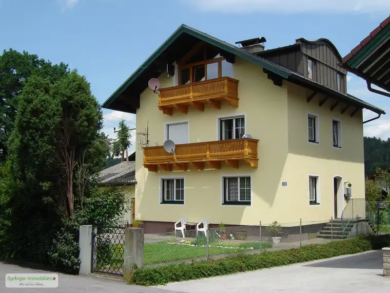 Für Gartenfreunde! heimelige 2 1/2-Zimmer-Hausetage + Garten
