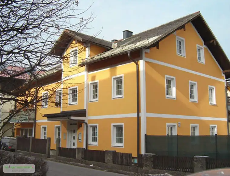 Hoch hinaus! Stilvolle 3 Zimmer-Hausetage mit Dachterrasse