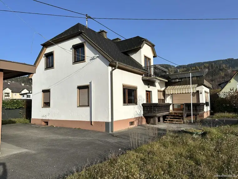 Charmante Liegenschaft mit Gestaltungspotenzial