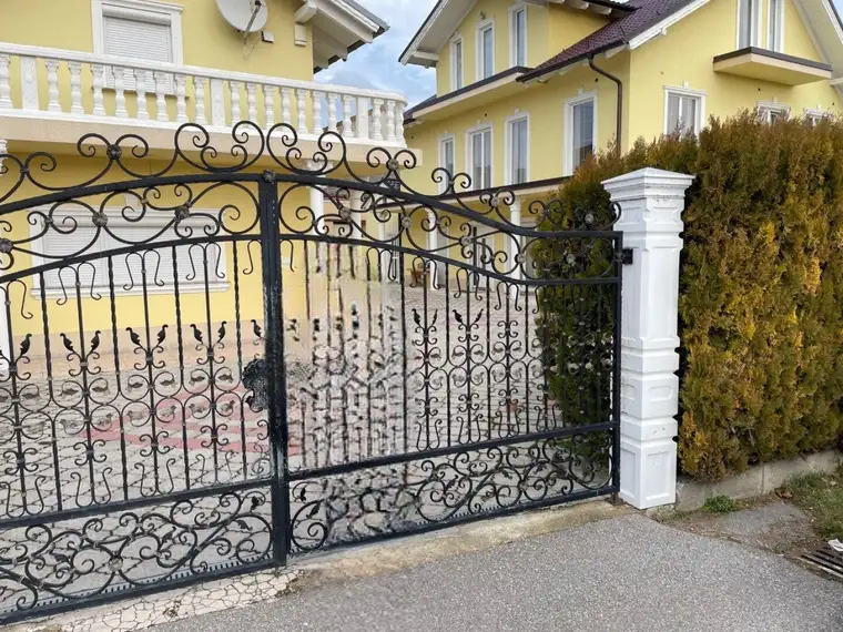 Tatiana Bokhiyeva, Zirkel Immobilien GmbH