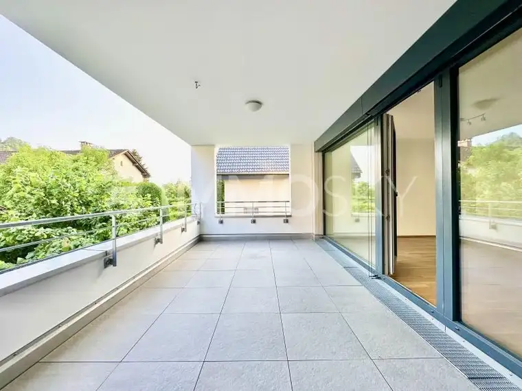 Lichtdurchflutete Wohnung mit sonniger Terrasse