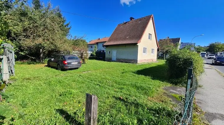 Sanierungsbedürftiges Objekt nahe dem Stadtbad!
