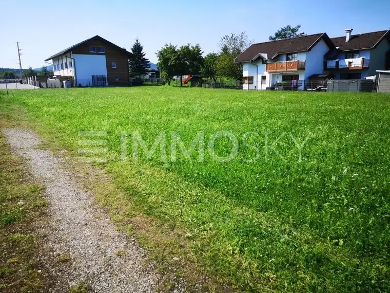 Baugrundstück im Salzburger Seenland: Ihr Traumhaus wartet auf Sie!
