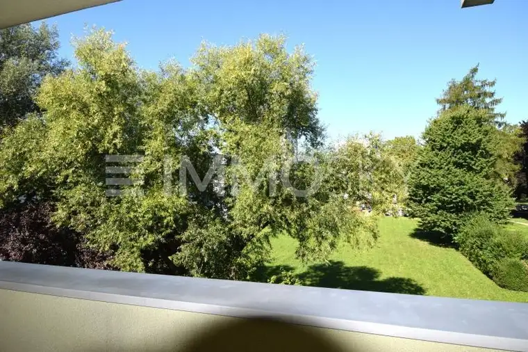 Ruhiger Wohntraum Urfahr-Auhof - inkl. Garage u. Balkon