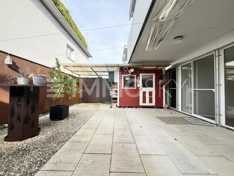 Premium-Gartenwohnung: Licht, Ruhe 