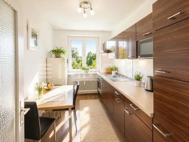Modernisiert und bezugsbereit  2 Zimmer mit Loggia in Obernberg