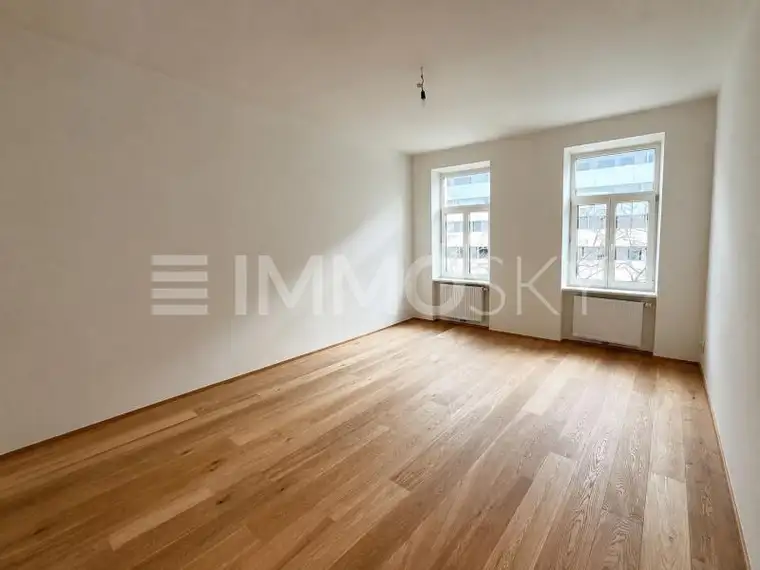 Sanierte Altbauwohnung - 4 Minuten zur U3!