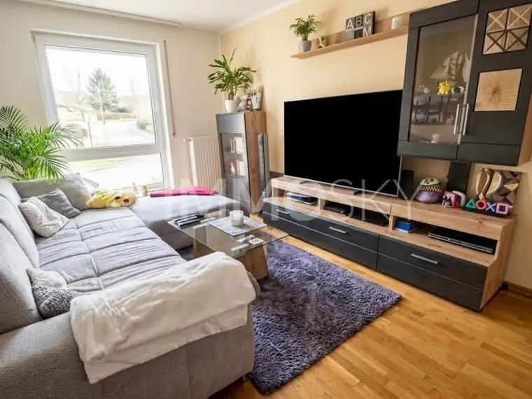 Helle Wohnung im 5. Stock mit toller Aussicht in Wels
