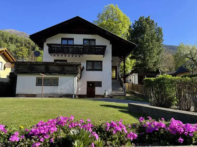 Wohnhaus in Siedlungslage in Flattach zu verkaufen!