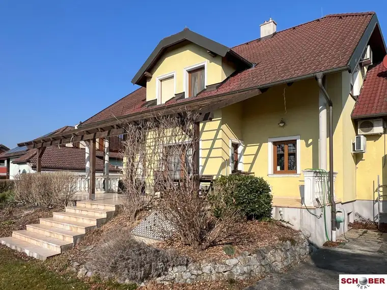 Großzügiger Wohntraum nahe Wien – Platzwunder mit Stil und Gartenidylle