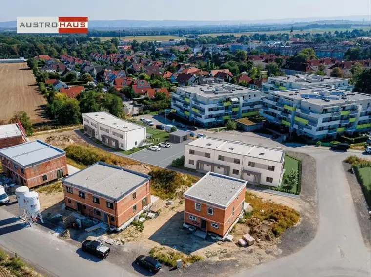 NÄHE WIEN – EBERGASSING: Ihr Traumgrundstück inkl. Reihenhaus! PROVISIONSFREI ab € 411.000,-