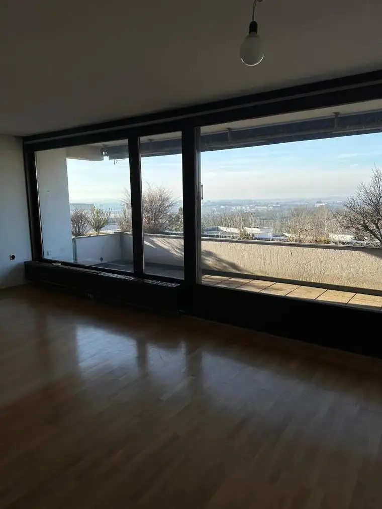 Wohnung mit großzügigem Balkon in Top Lage!