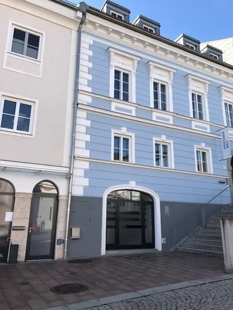 Optimal aufgeteiltes Büro in bester Lage!