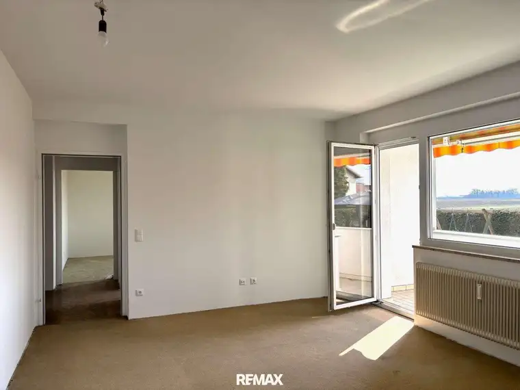Gemütliche Erdgeschosswohnung mit Balkon, Parkplatz &amp; Keller!