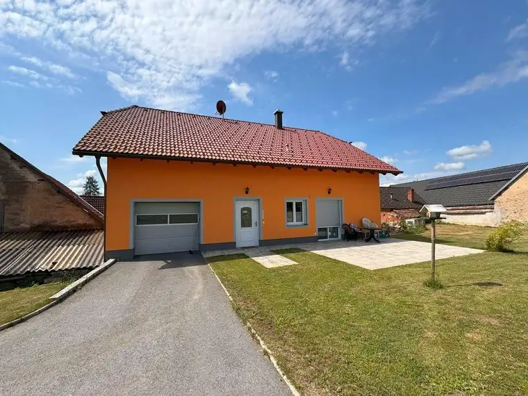 Ehemaliger Bauernhof mit neuem Einfamilienhaus