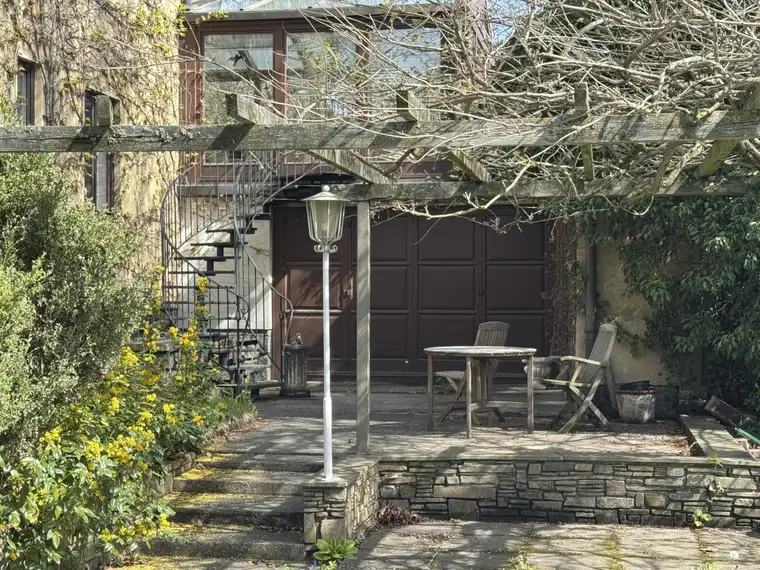 Charmantes Einfamilienhaus mit Garten