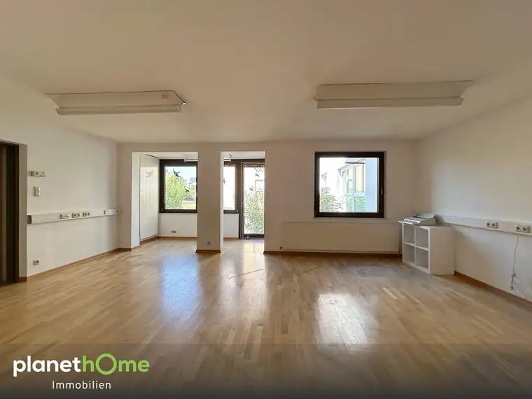 Gartenseite/Loggia/Grünblick/moderate BK