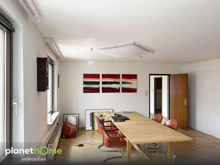 Ganze Etage!