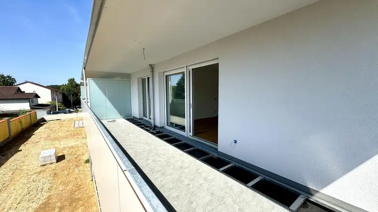 Sattledt, Hauptstraße - 14.09. Tag der offenen Tür - Südseitige Eigentumswohnung mit großem Balkon - inkl. 2 Tiefgaragenstellplätze