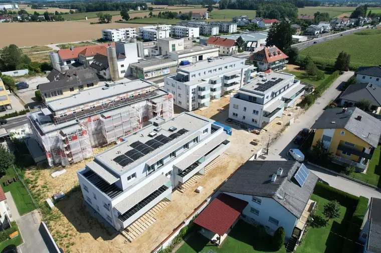 Sattledt, Hauptstraße - Dachterrassenwohnung - 14.09. Tag der offenen Tür - hochwertige Standardausstattung - Überzeugen Sie sich selbst! - NEU