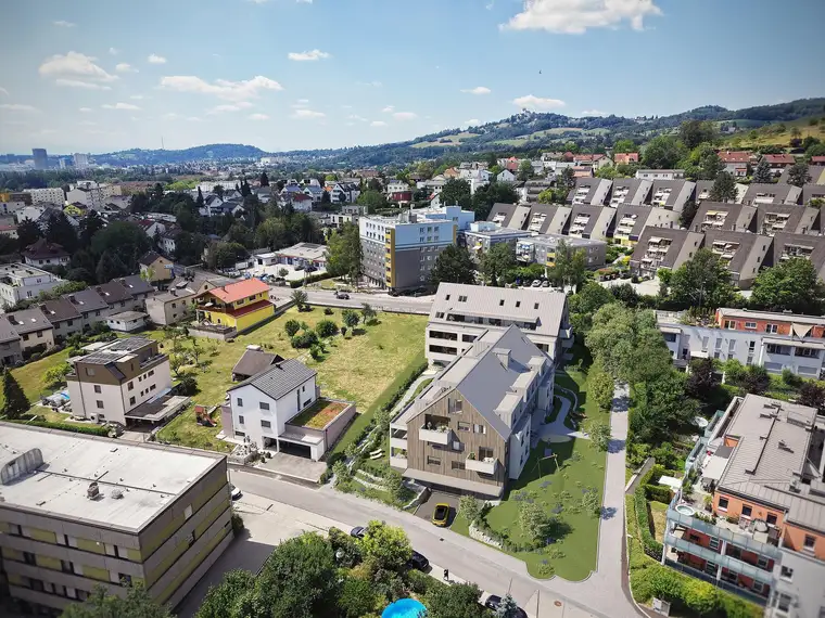 Blick über Linz | 2-Raum-Emporenwohnung inklusive Tiefgaragenstellplatz in Urfahr