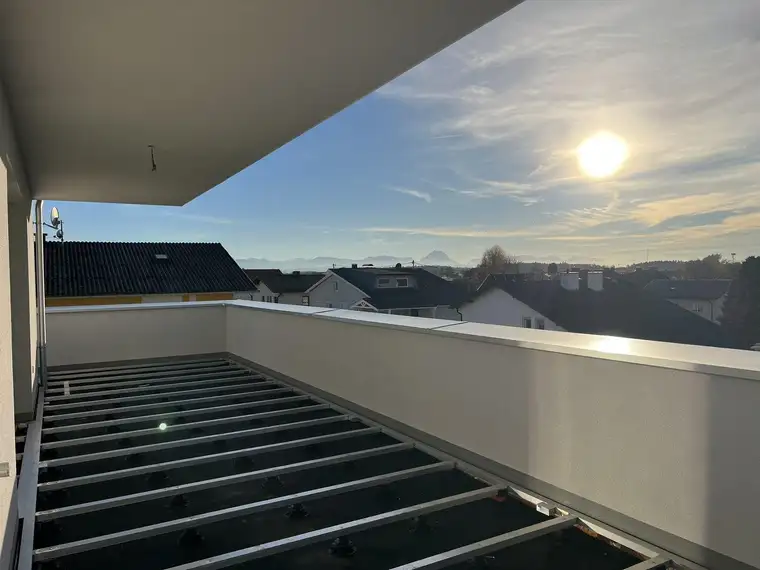 Sattledt | Hauptstraße - Neubau mit Tiefgarage, Lift, Dachterrasse und PV-Anlage - werthaltige Ziegelmassivbauweise - jetzt informieren!