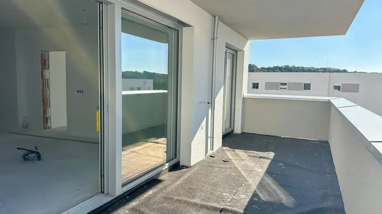 Wohntraum in Mittertreffling – Moderne 3-Zimmer-Wohnung mit großzügigem Balkon