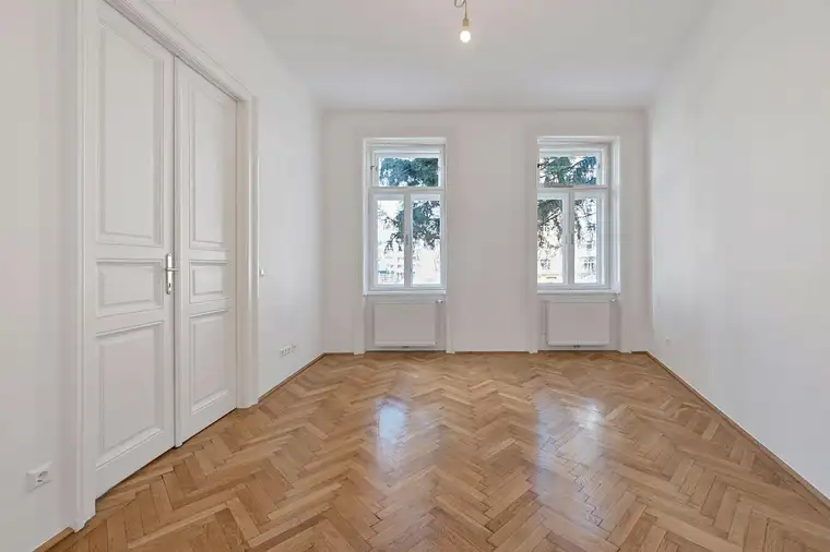 Doris Kurzweil, JP Immobilien