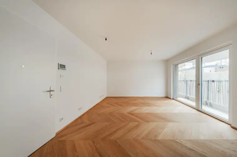 Doris Kurzweil, JP Immobilien