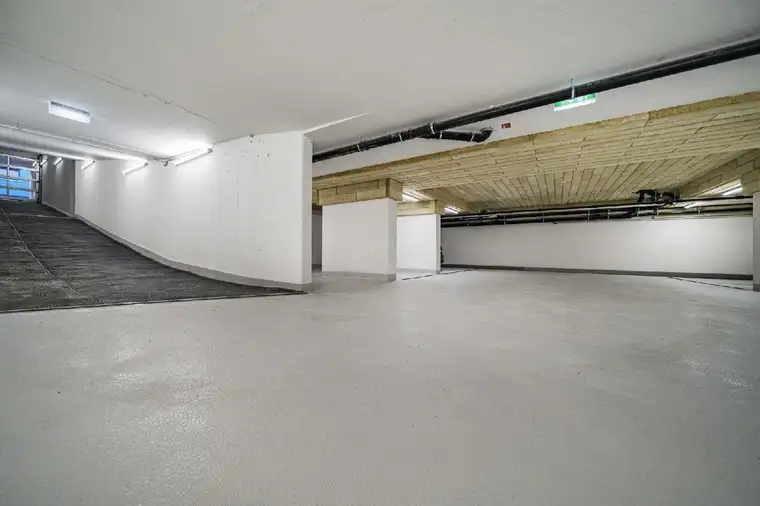 Garagenstellplatz zu kaufen - zwischen Stadthalle und Westbahnhof