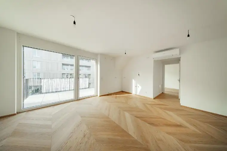 Doris Kurzweil, JP Immobilien