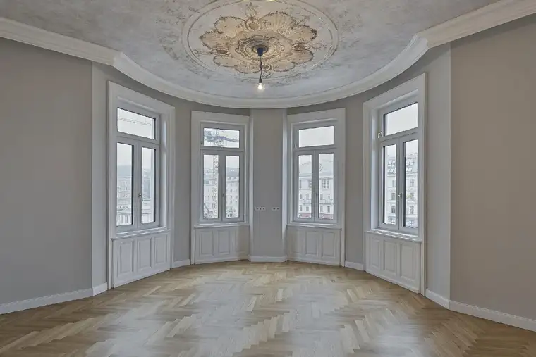 Iman Ajdari, JP Immobilien
