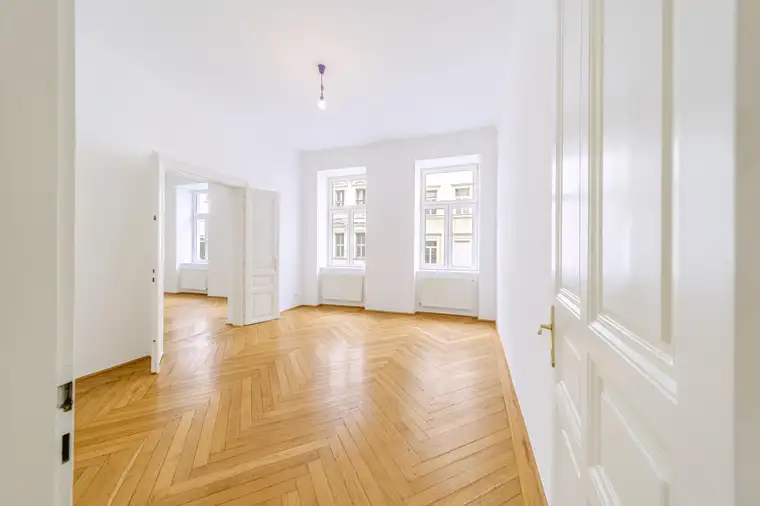 Doris Kurzweil, JP Immobilien