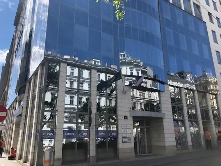 Bürofläche im modernen Bürohaus zu mieten